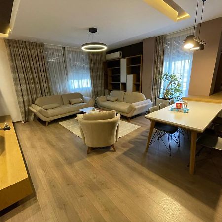 Mak Apartments ティラナ エクステリア 写真