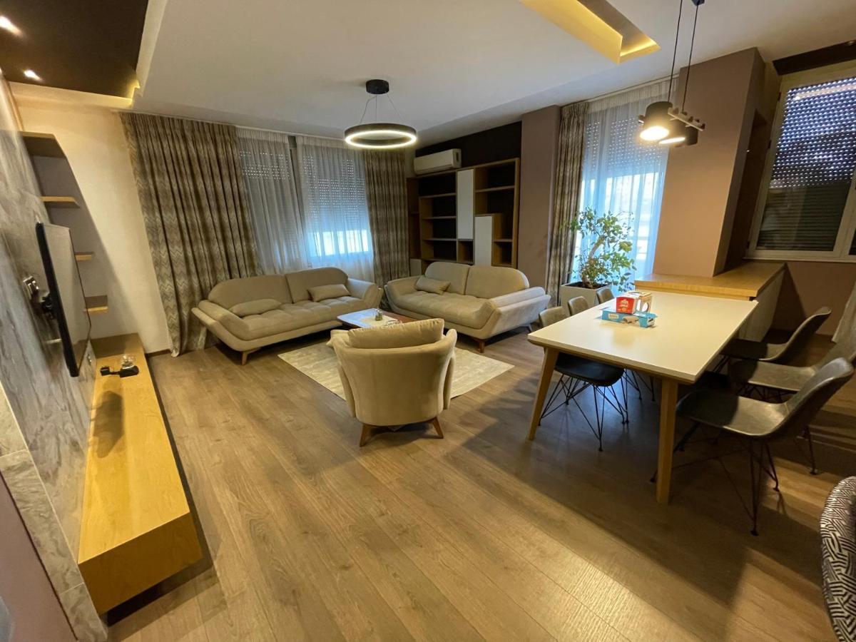 Mak Apartments ティラナ エクステリア 写真